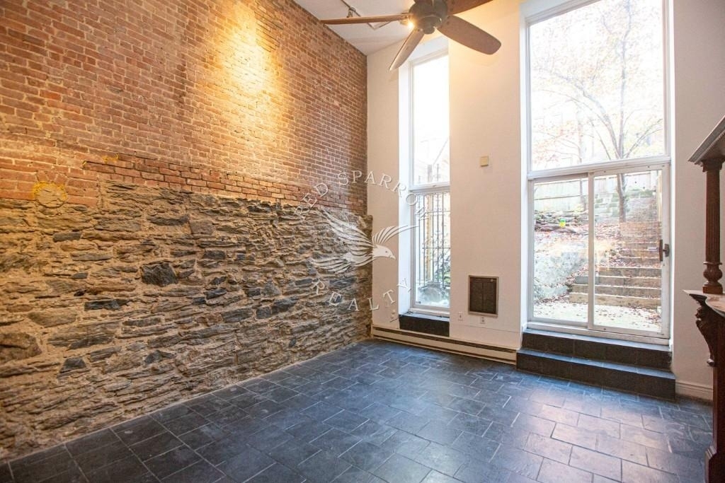 67 W 83rd Street - Photo 7