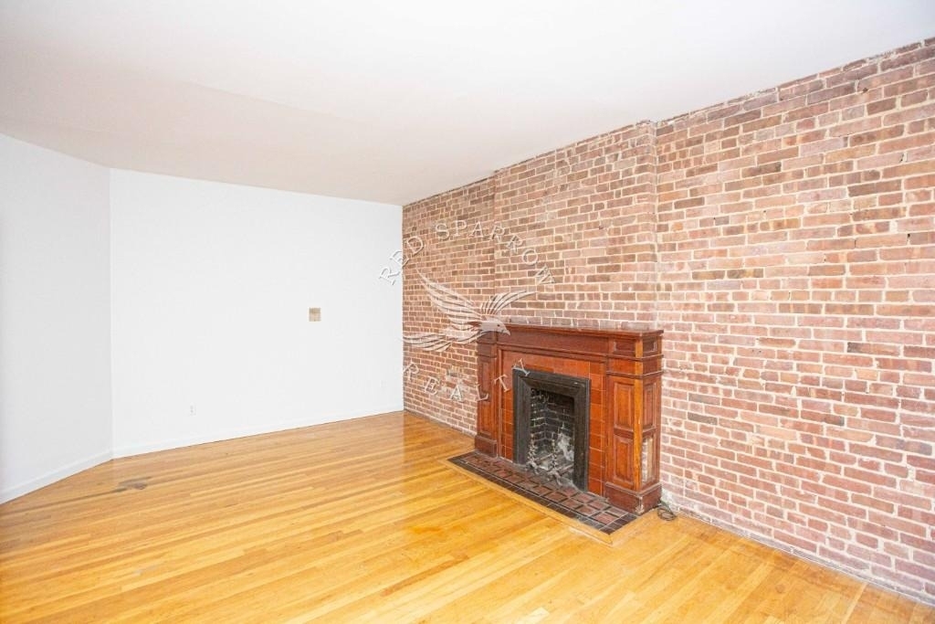 67 W 83rd Street - Photo 4