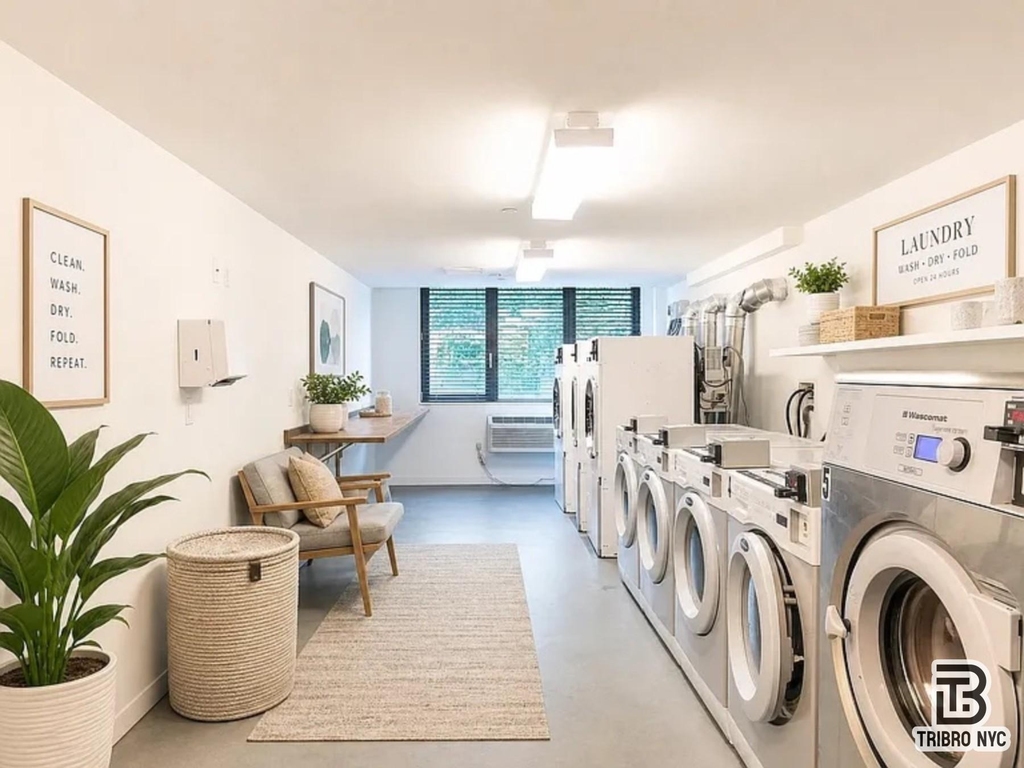 31-10 23rd Street - Photo 6