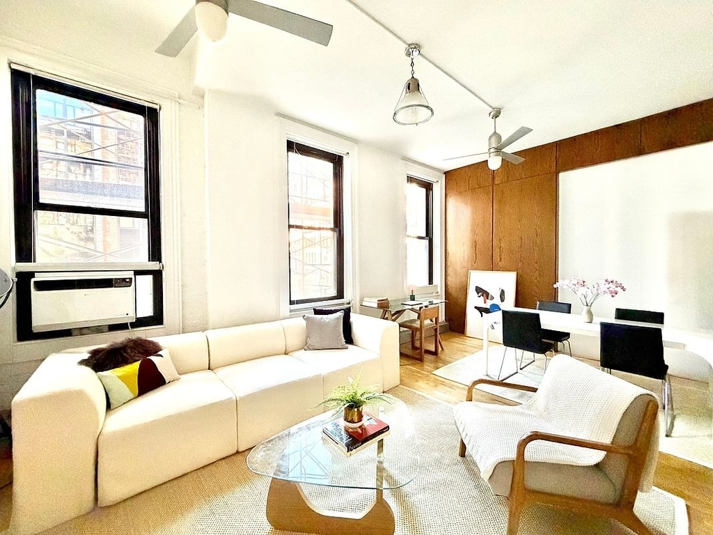 250 Mercer Street - Photo 2