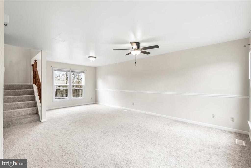 10704 Live Oak Court - Photo 3