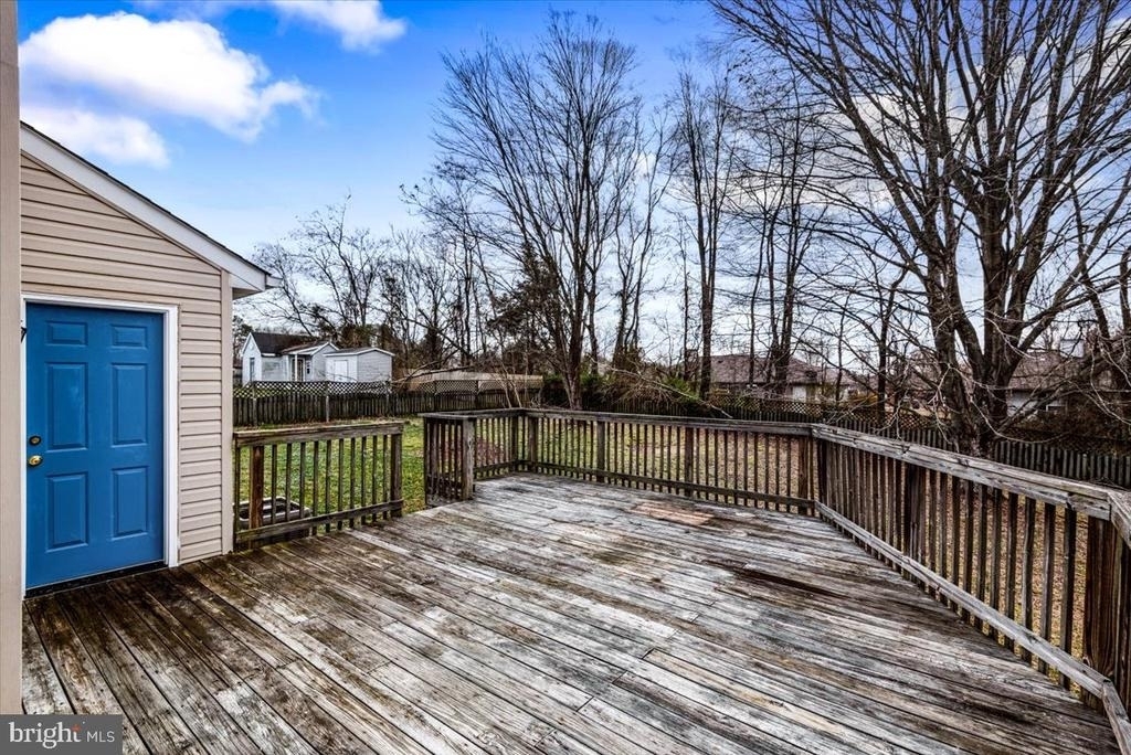 10704 Live Oak Court - Photo 22