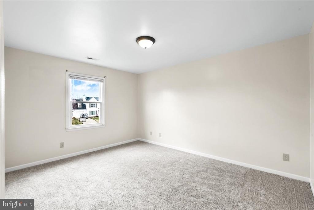 10704 Live Oak Court - Photo 19