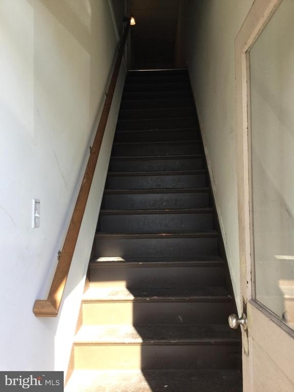 190 W King Street - Photo 1