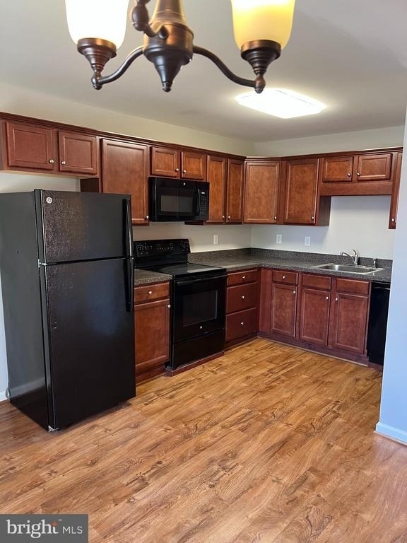 190 W King Street - Photo 7