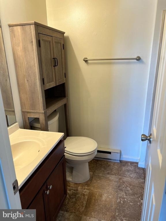 190 W King Street - Photo 3