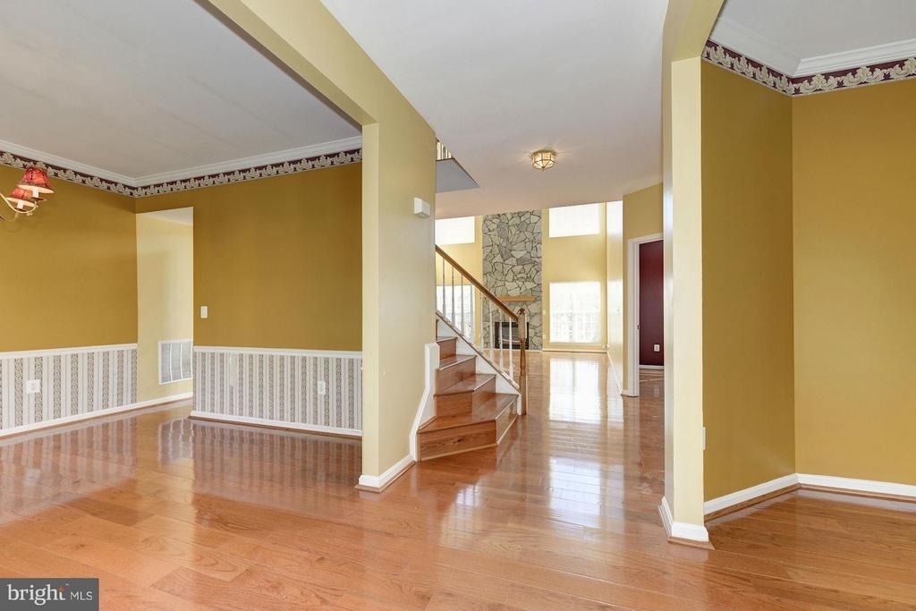 2768 Myrtlewood Drive - Photo 2