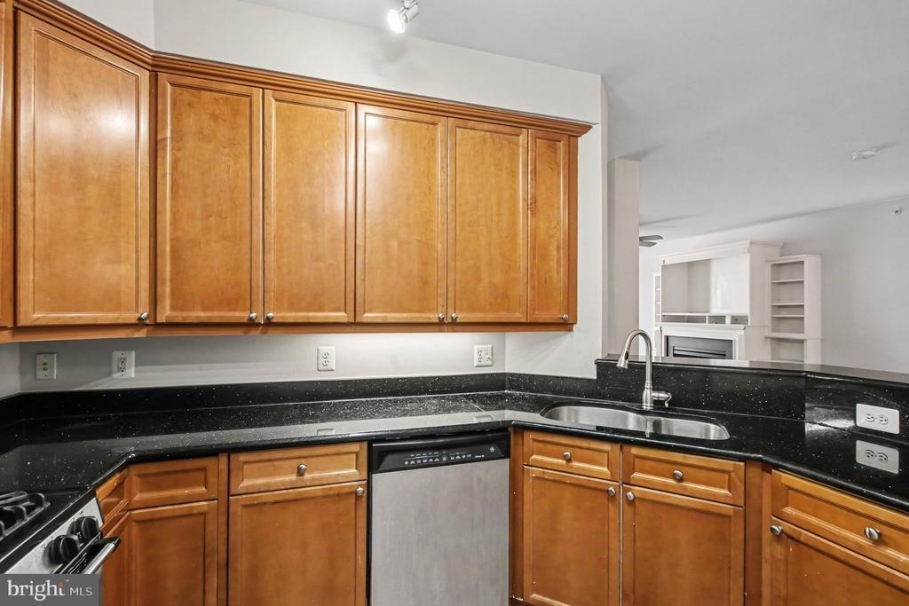 500 Belmont Bay Drive - Photo 30