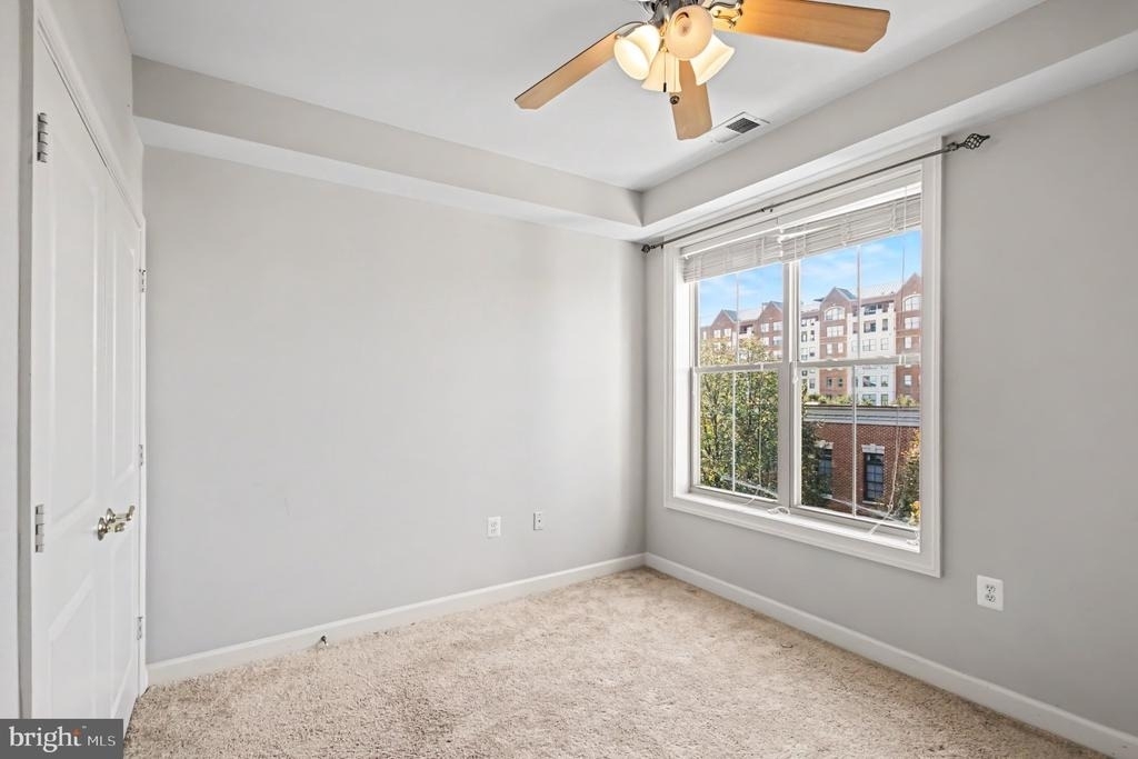 500 Belmont Bay Drive - Photo 24