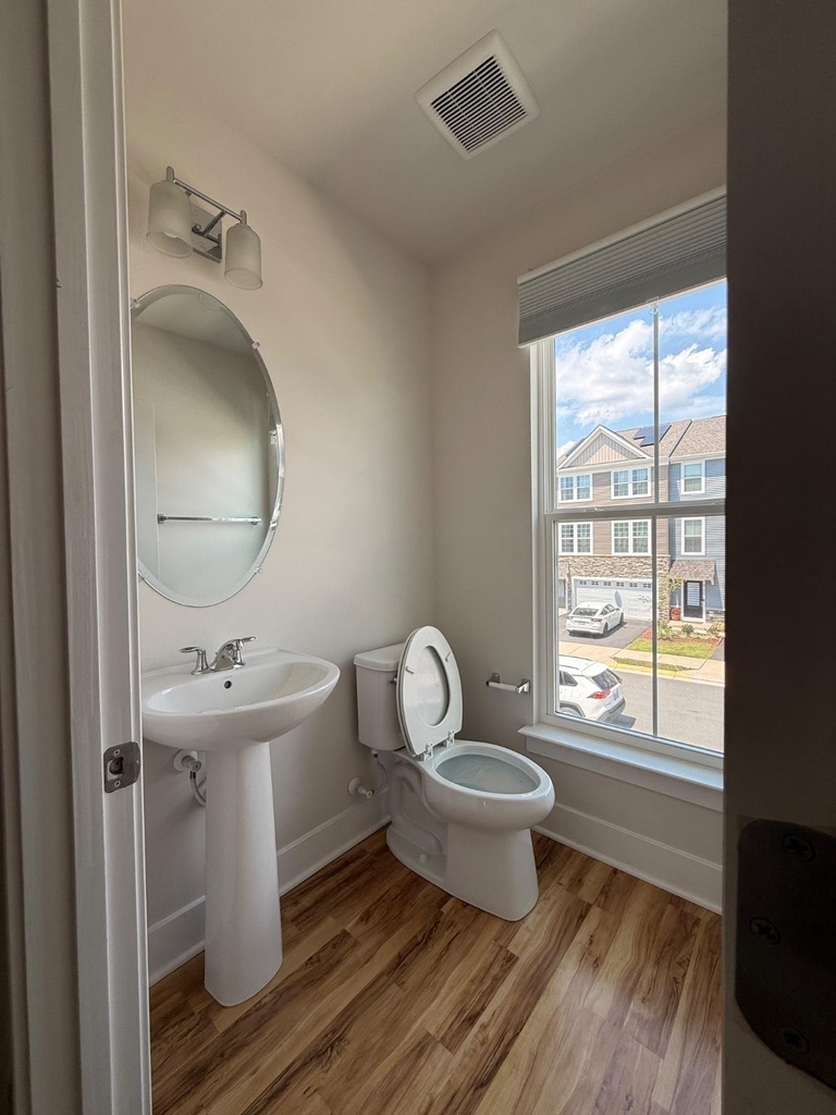 8795 Kensington Church Street - Photo 14