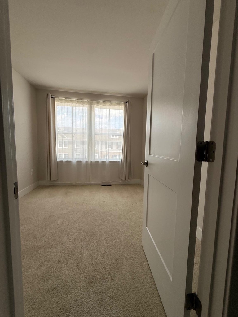 8795 Kensington Church Street - Photo 23