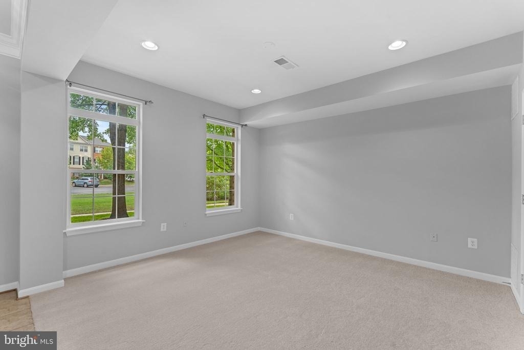 44253 Huron Terrace - Photo 4