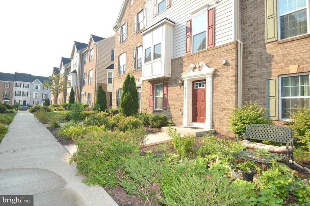 42618 Drazenovich Epoch Terrace - Photo 1