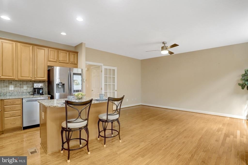 4694 Helen Winter Terrace - Photo 15