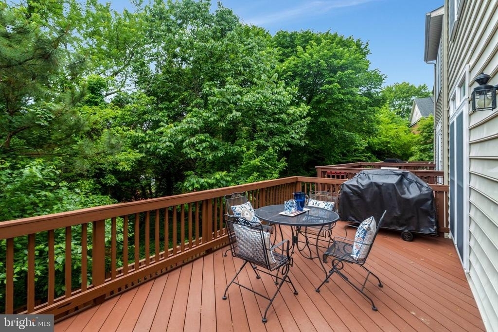 4694 Helen Winter Terrace - Photo 40