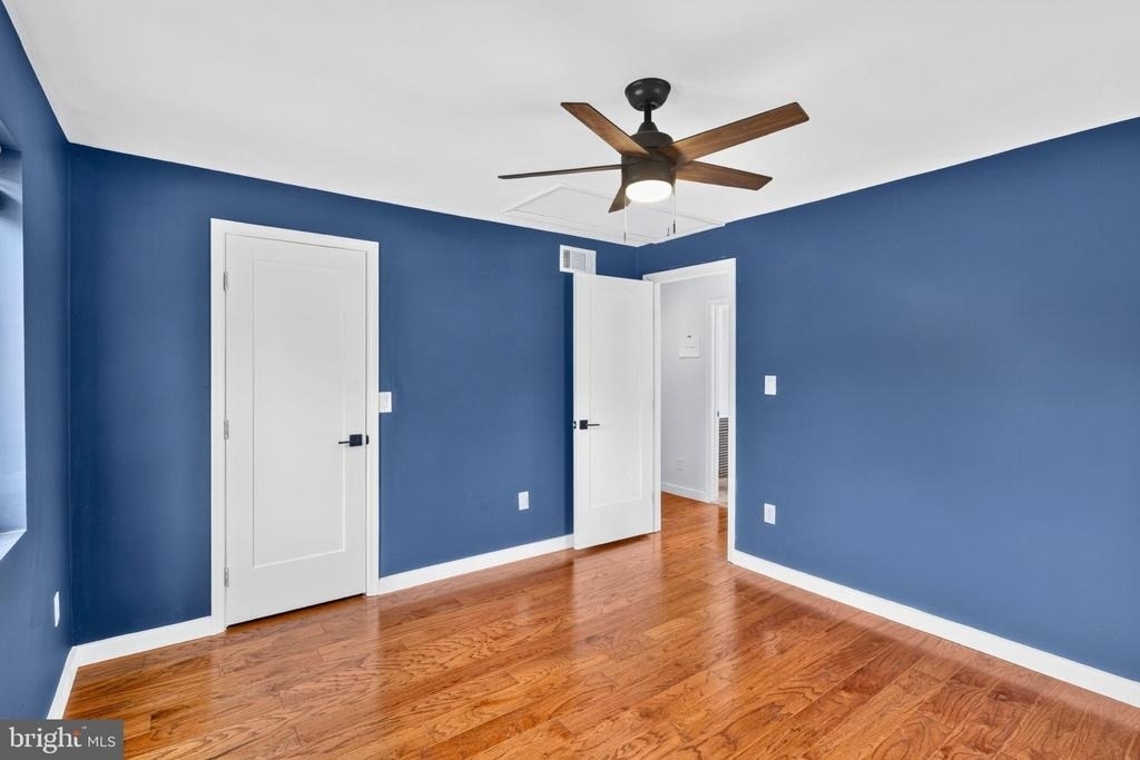 2218 Farrington Avenue - Photo 26