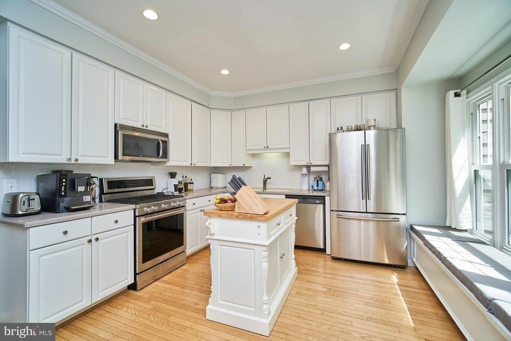 1230 Weatherstone Court - Photo 3