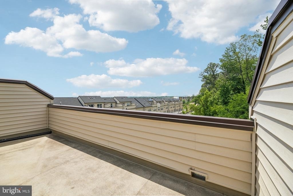 7202 Mountaineer Drive - Photo 32