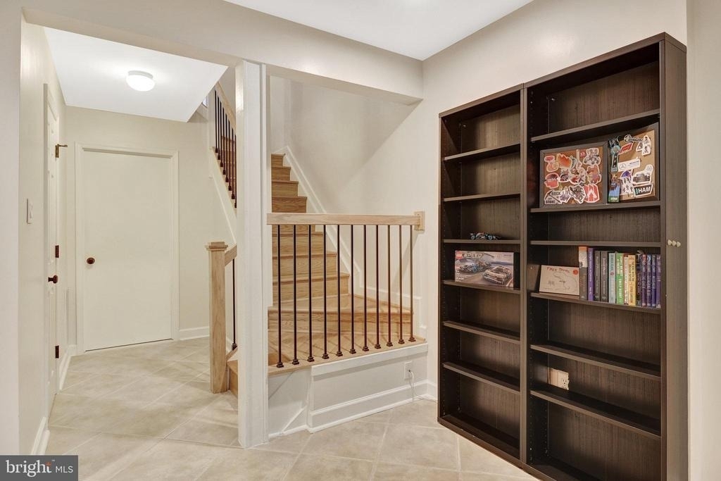 2184 Glencourse Lane - Photo 25