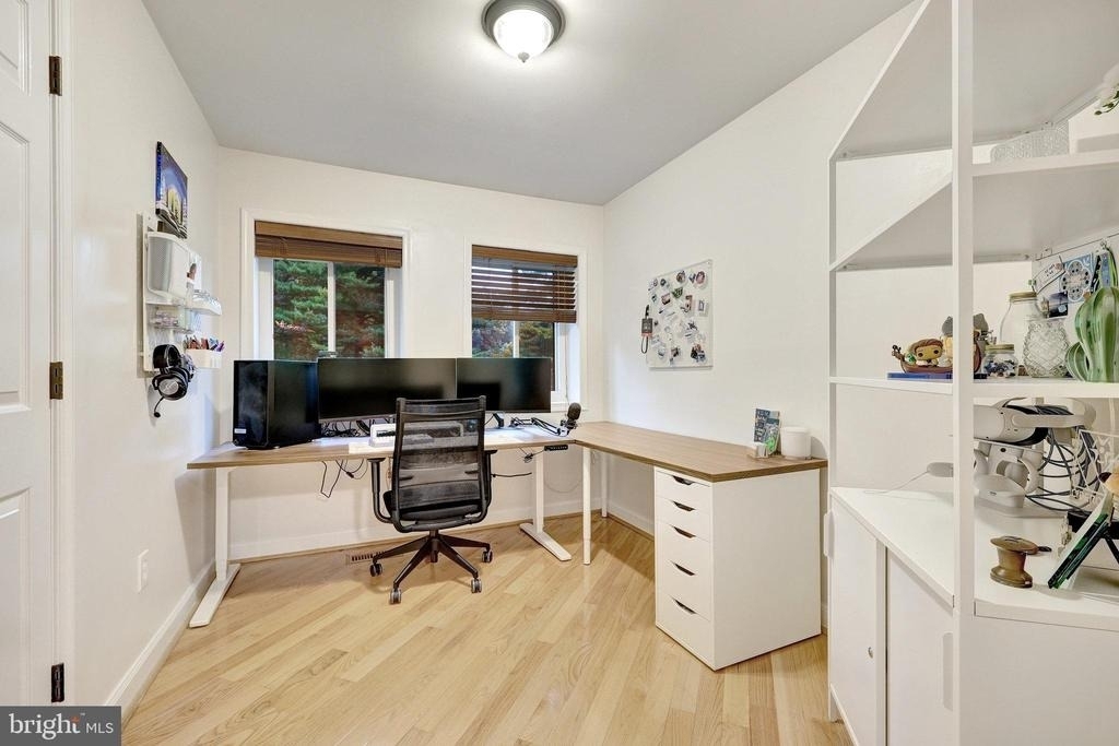 2184 Glencourse Lane - Photo 22