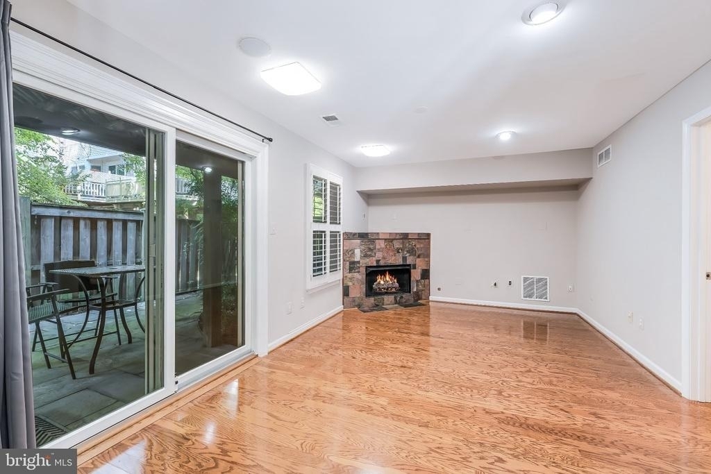 11485 Waterhaven Court - Photo 6