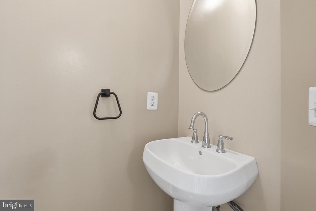 9135 Stonegarden Drive - Photo 6