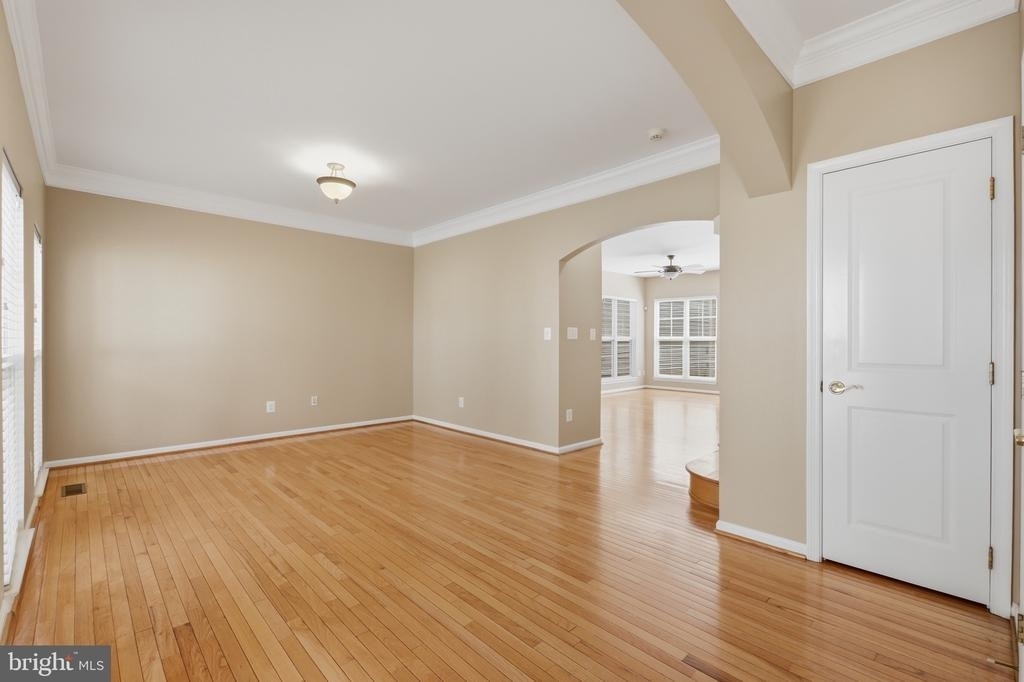9135 Stonegarden Drive - Photo 3