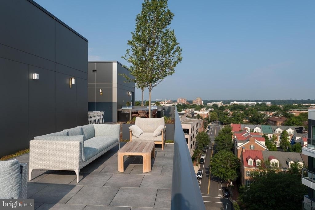 1055 N Fairfax Street - Photo 53