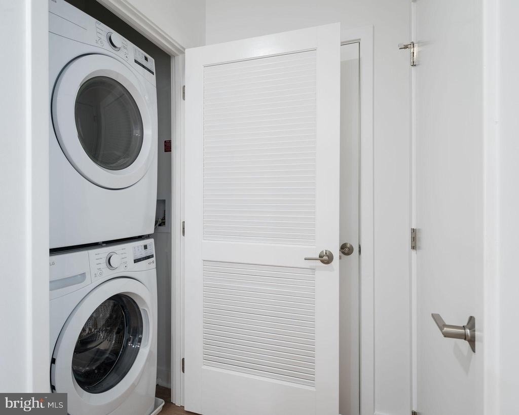1055 N Fairfax Street - Photo 18
