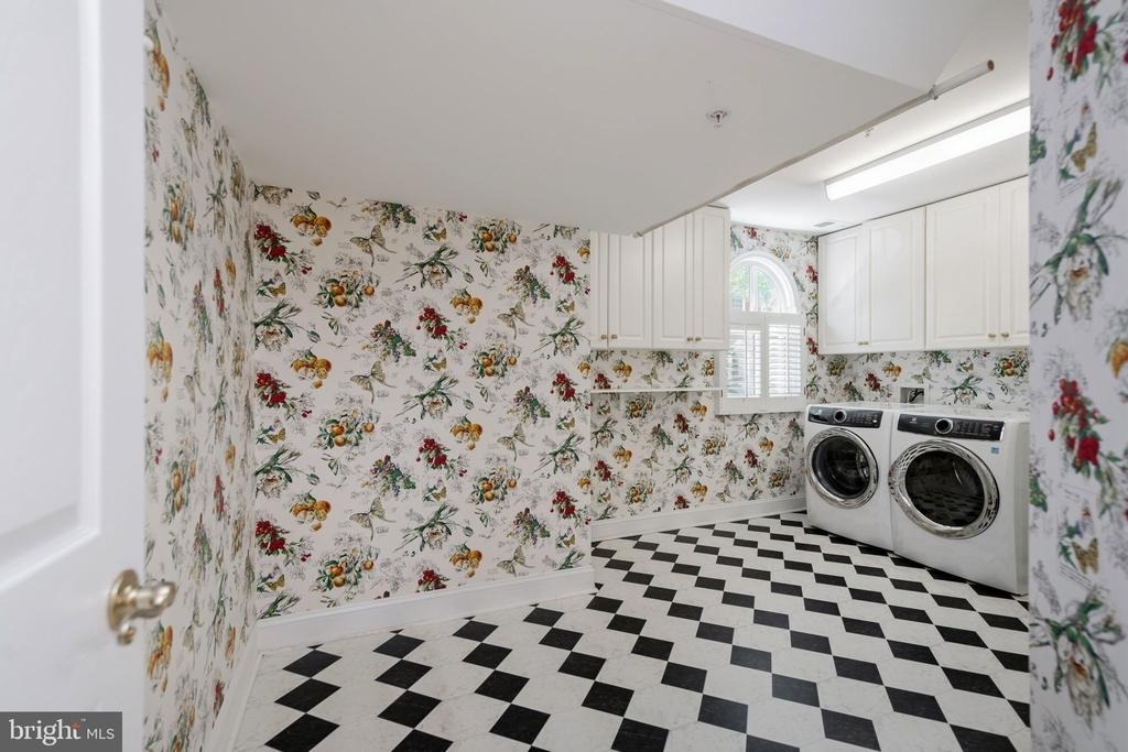 9 Franklin Street - Photo 33