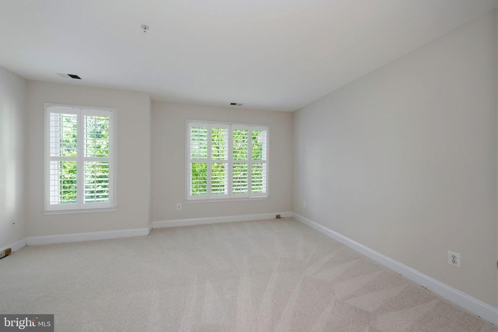 9 Franklin Street - Photo 20