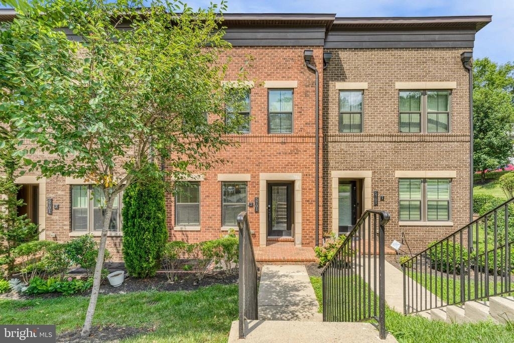5701 11th Street N - Photo 0