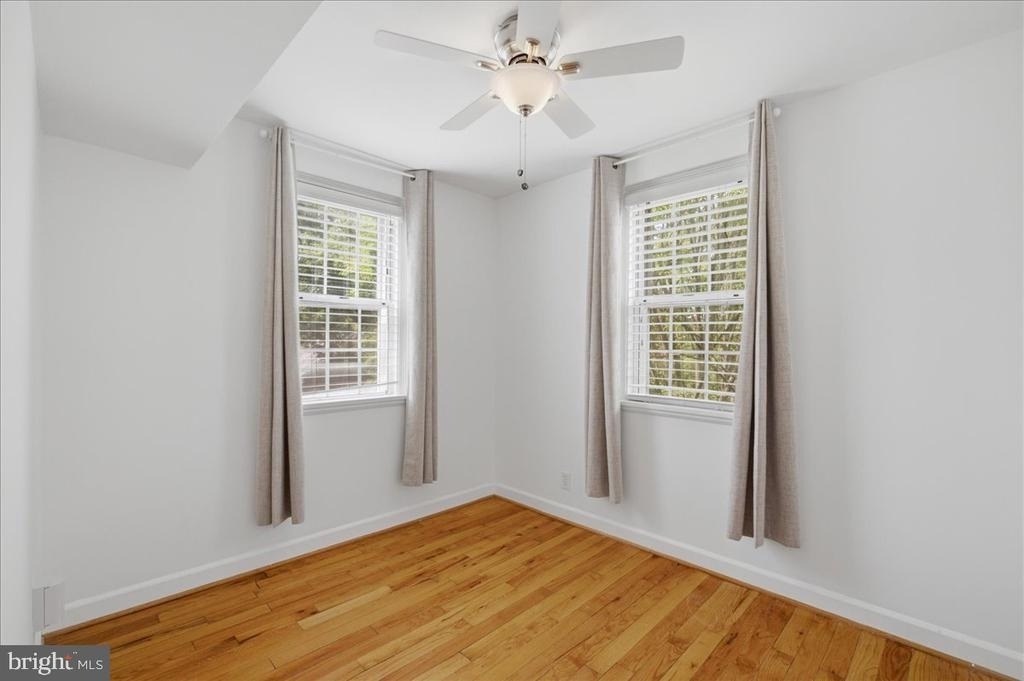 4825 28th Street S - Photo 13