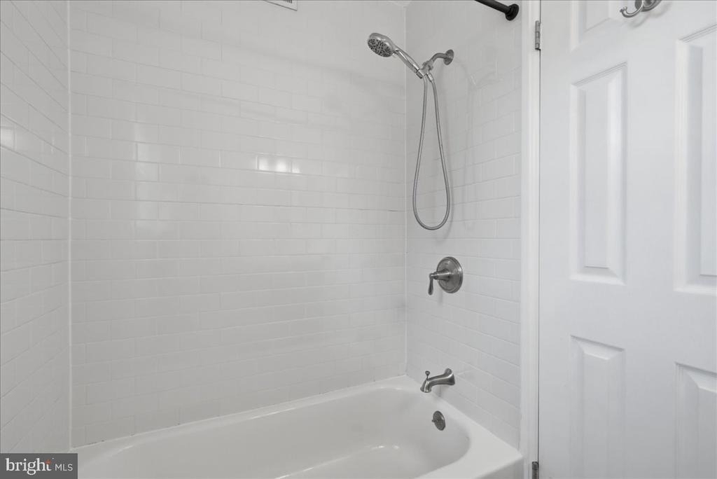 4825 28th Street S - Photo 14