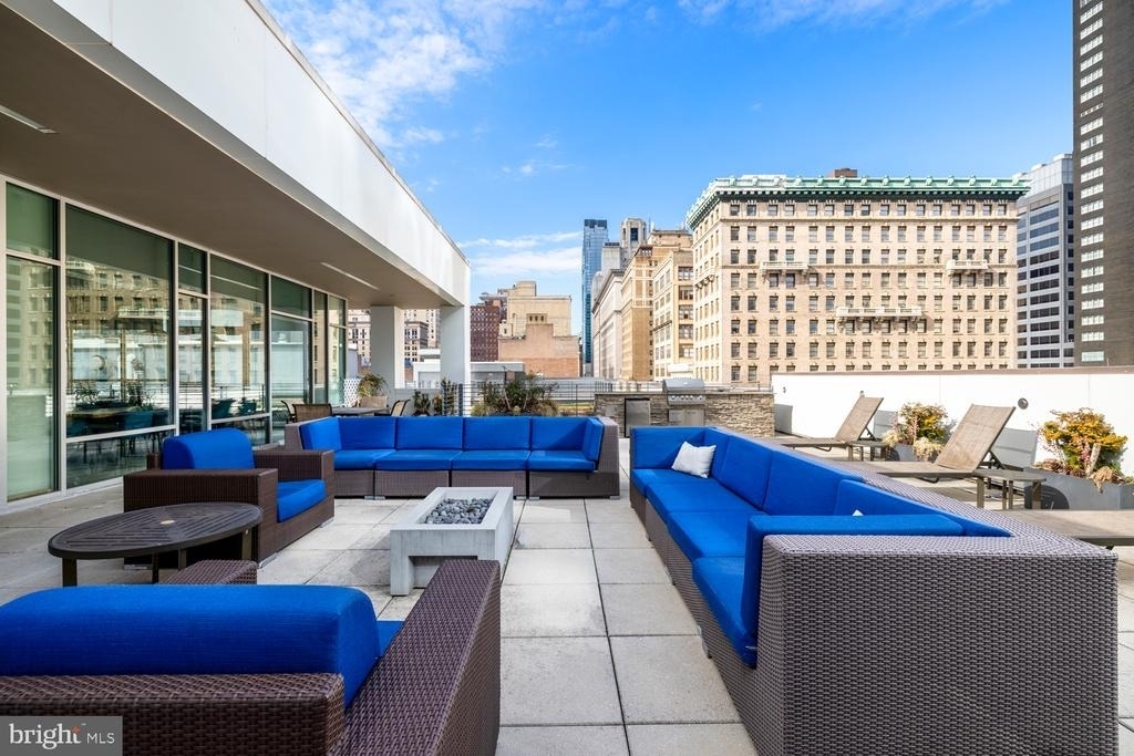 1125 Sansom Street - Photo 32