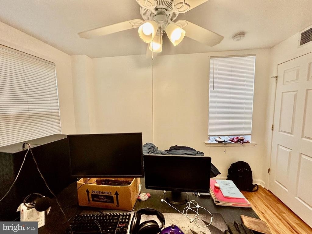 322 S 12th Street - Photo 6