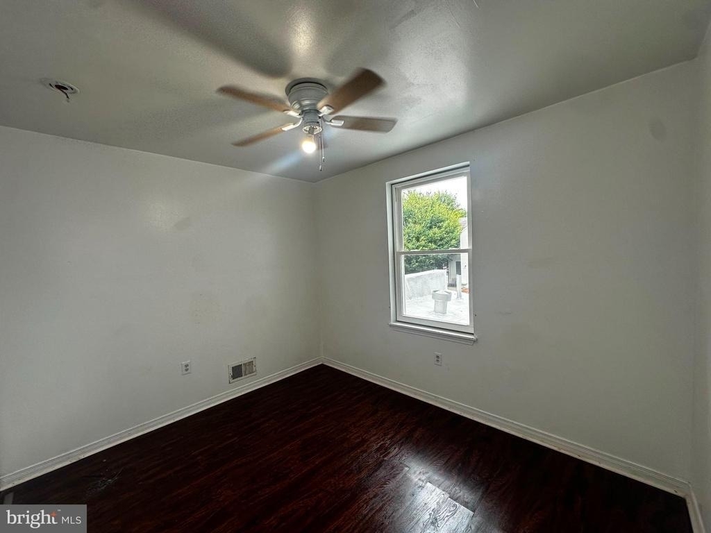 1813 N Gratz Street - Photo 10