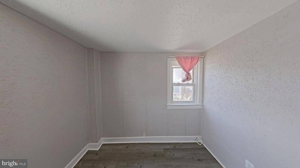 5200 Montour Street - Photo 6