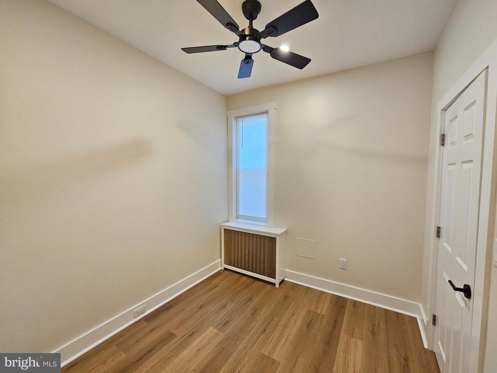 2525 E Madison Street - Photo 13