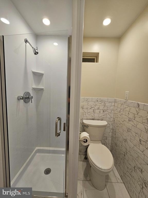 2525 E Madison Street - Photo 15