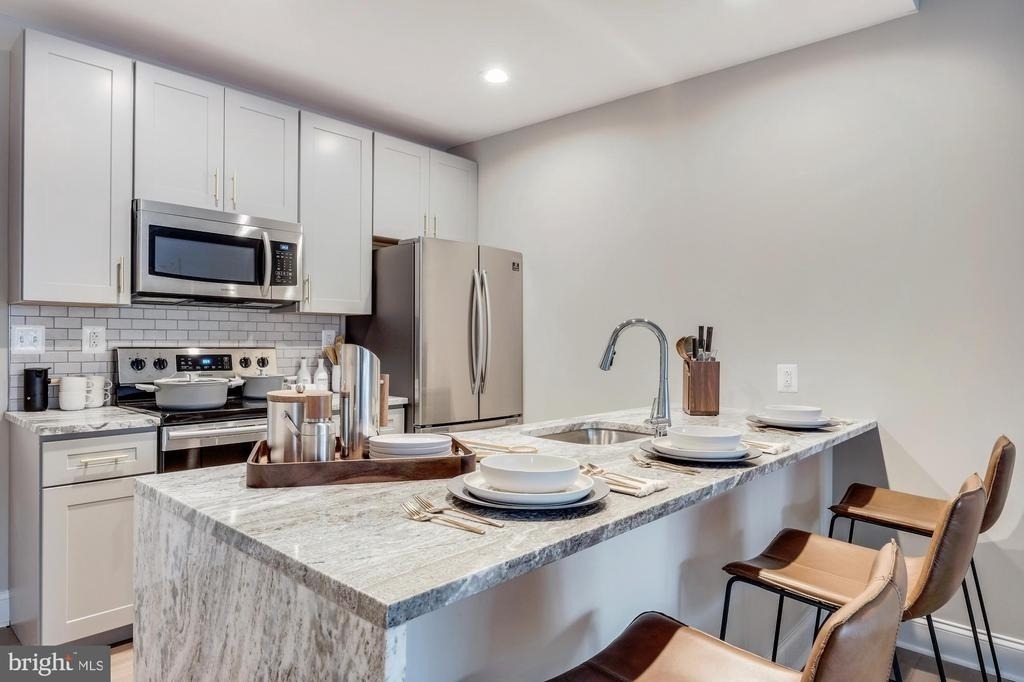 30 N 23rd Street - Photo 8