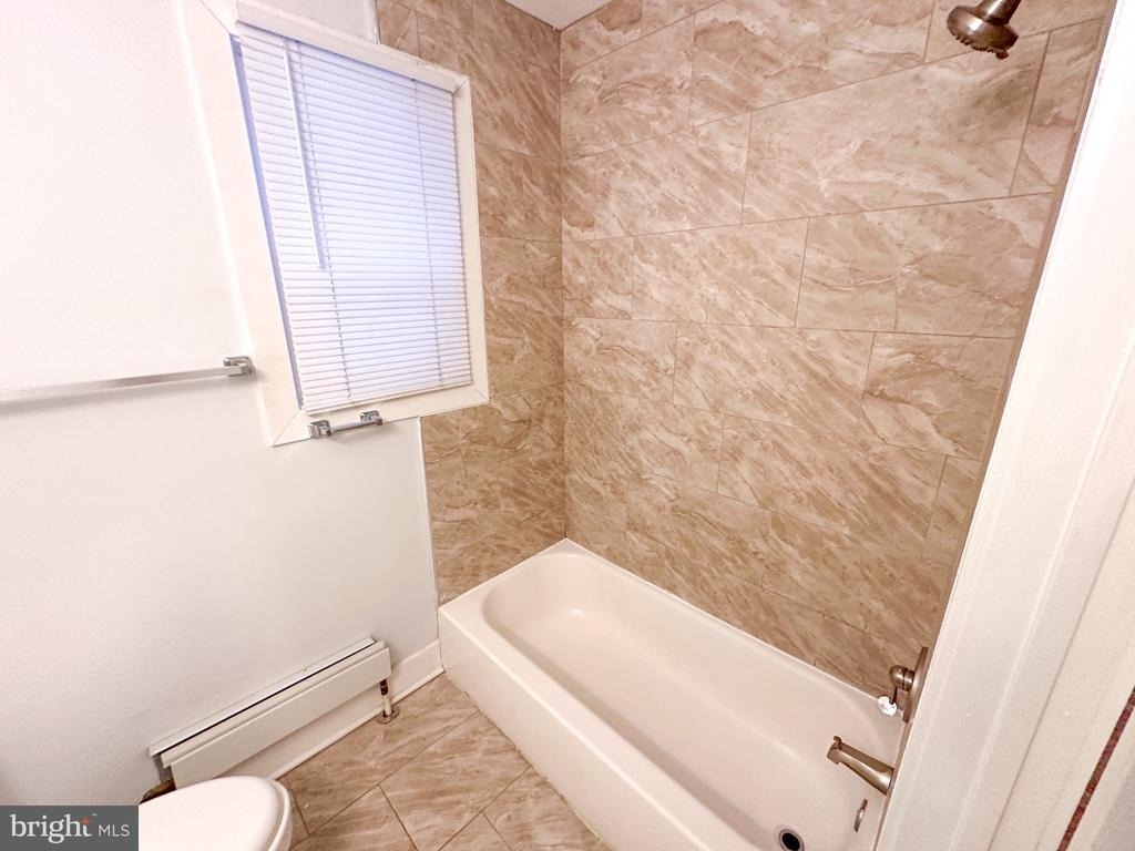 4722 Longshore Avenue - Photo 4