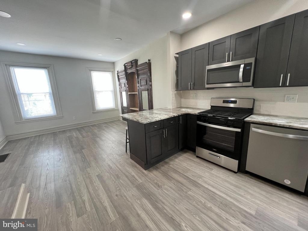 1725 N 27th Street - Photo 1