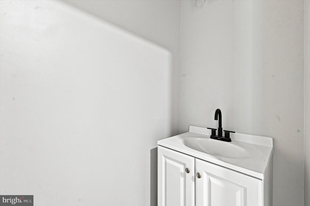5840 Crittenden Street - Photo 13