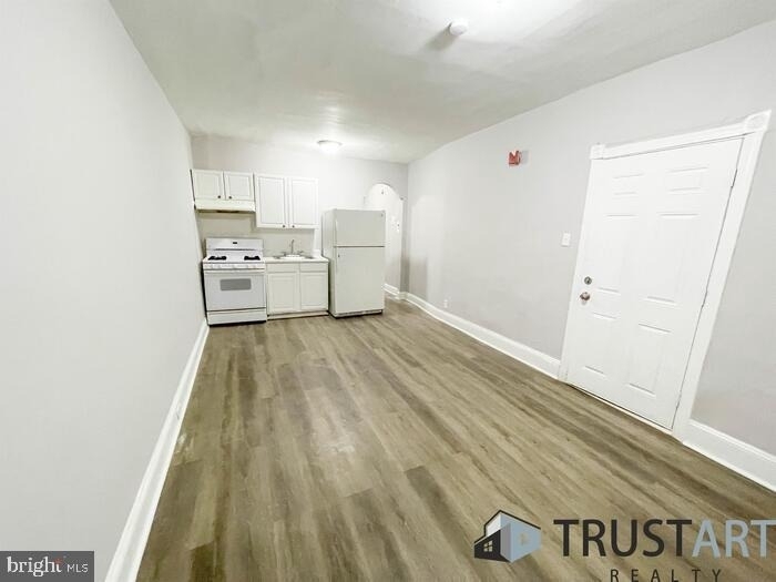 2321 N 25th Street - Photo 0