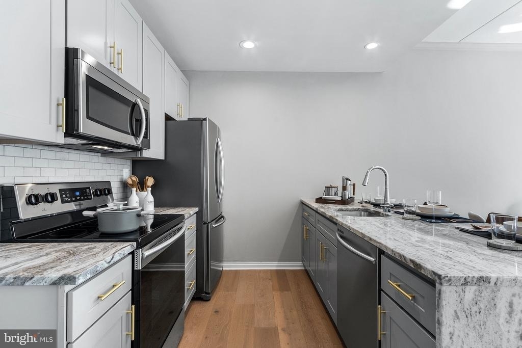 60 N 23rd Street - Photo 1