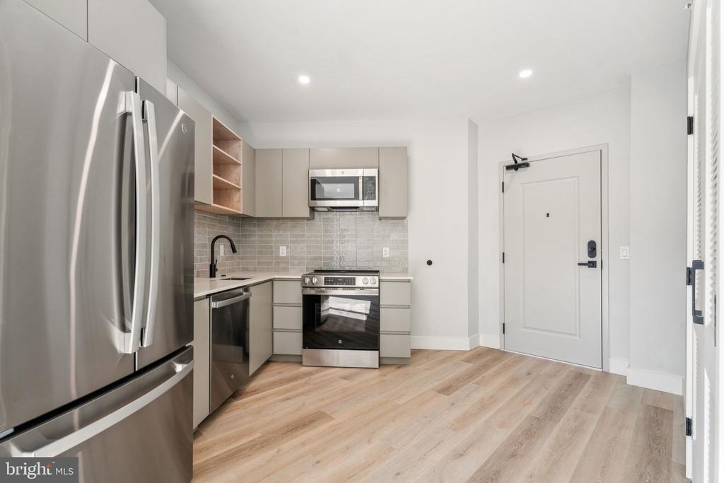 3748-9 Lancaster Avenue - Photo 7