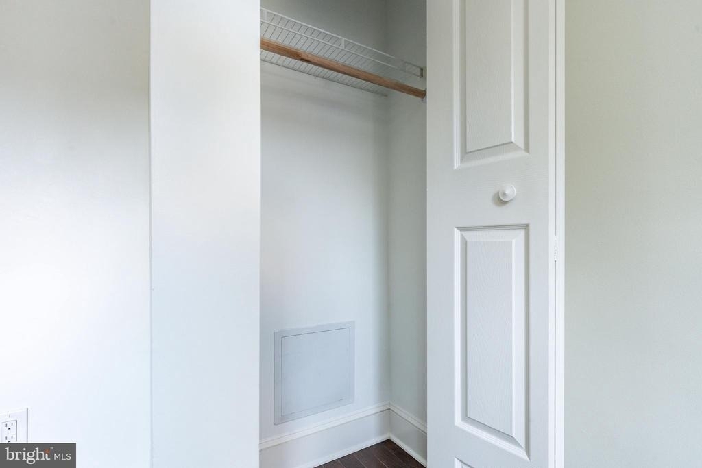 2238 Ellsworth Street - Photo 15