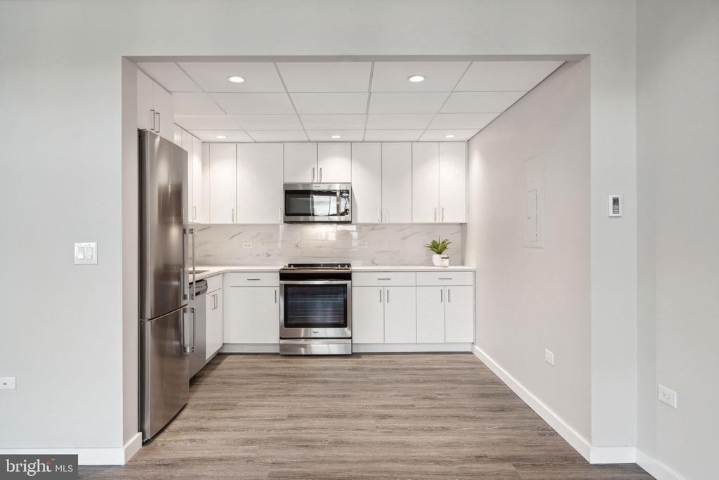 875 Sansom Street - Photo 8