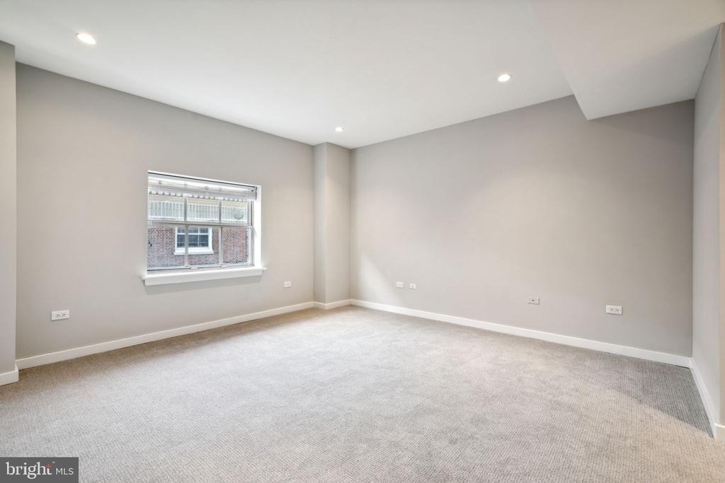 875 Sansom Street - Photo 16